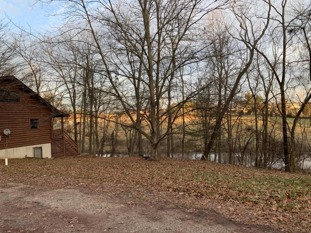 1327 Fairfield Rd - Photo 3 of 23