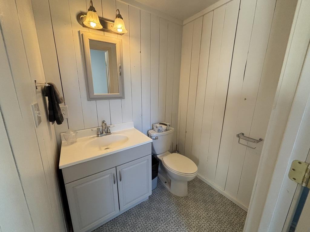 1145 W Platinum St - Photo 6 of 13