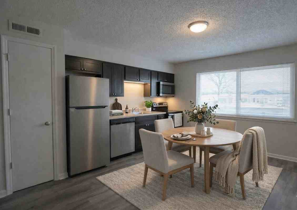 5625 S Grand Blvd - Photo 7 of 8