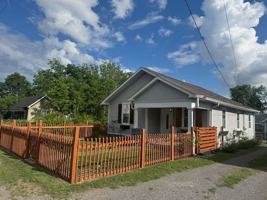 featured image of 113 Lucile St