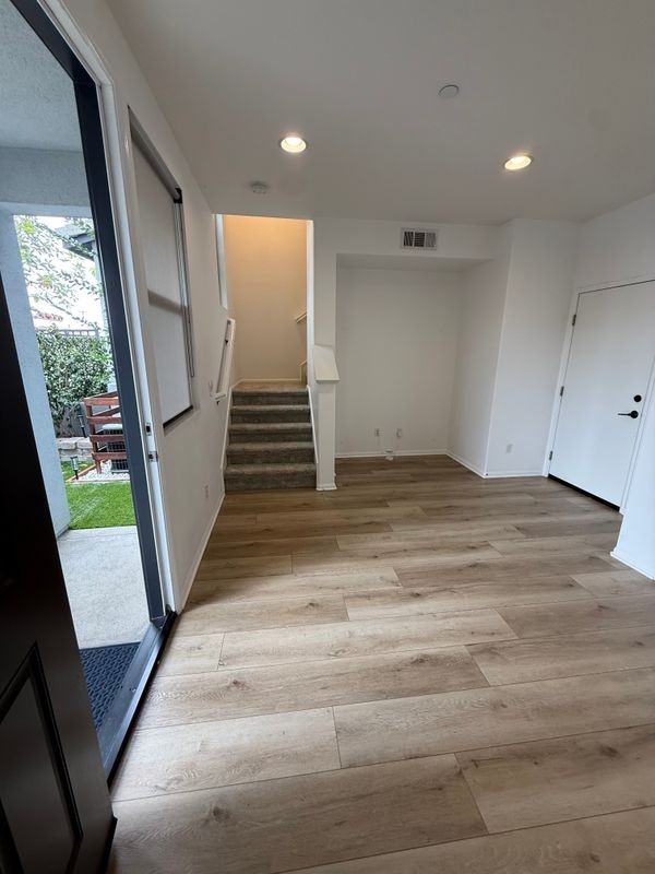 3009 E Pacific Coast Hwy - Photo 4 of 41
