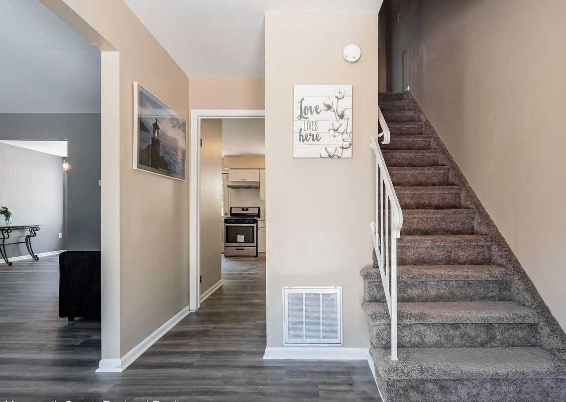 19A Emerald Dr - Photo 6 of 12