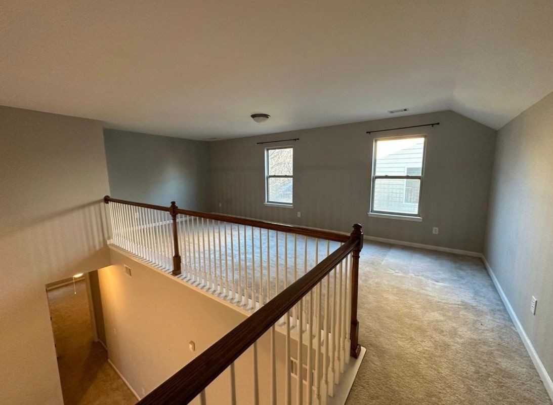 7180 Silk Tree Pointe - Photo 3 of 7