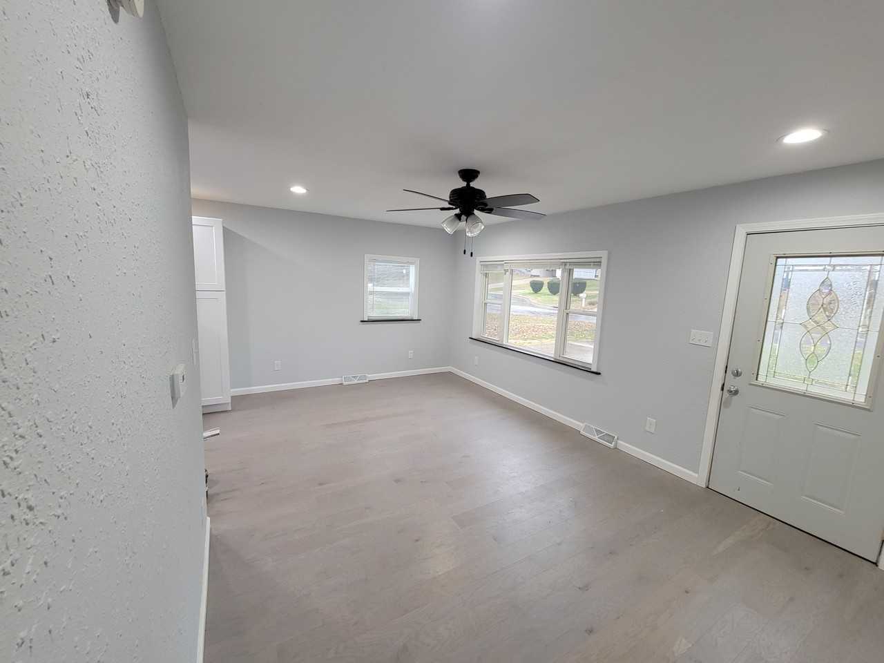 1537 N 8th St - Photo 7 of 12