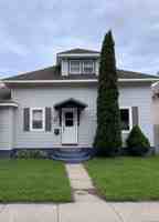 featured image of 406 E Main St