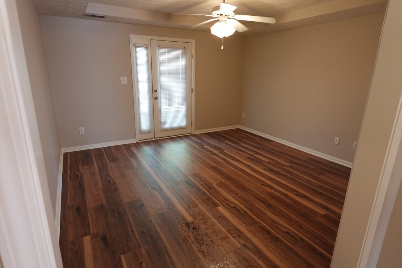 Garden Pointe Dr - Photo 3 of 20