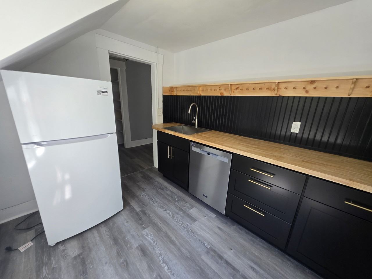 3 Keeble St #B - Photo 2 of 30