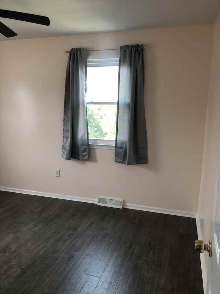 912 Mennonite Rd - Photo 2 of 23