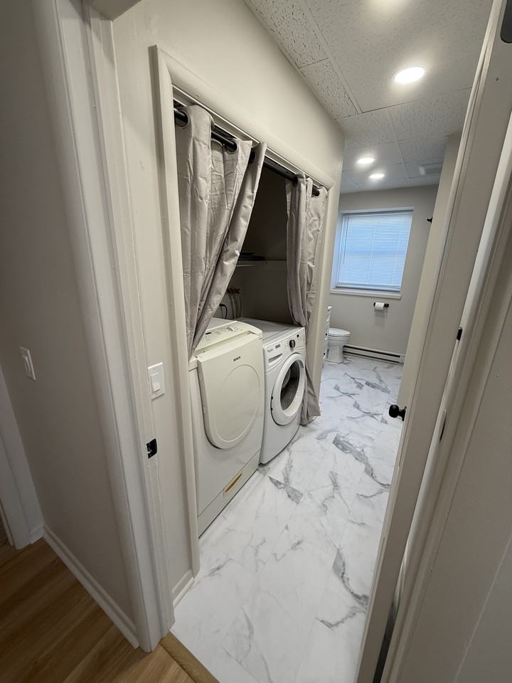 1601 Washington Ave #1 - Photo 3 of 16