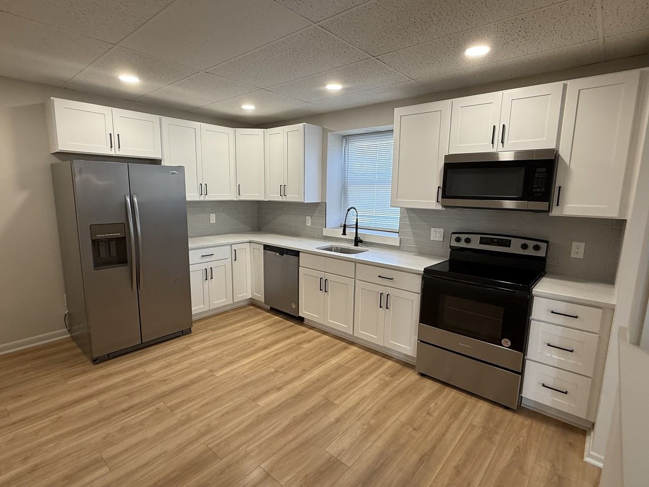 1601 Washington Ave #1 - Photo 7 of 16
