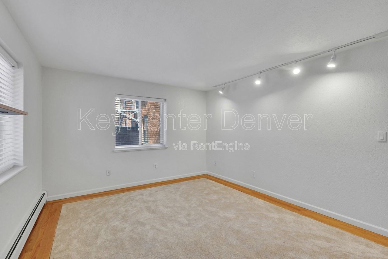 1045 N Clarkson St #207 - Photo 7 of 17