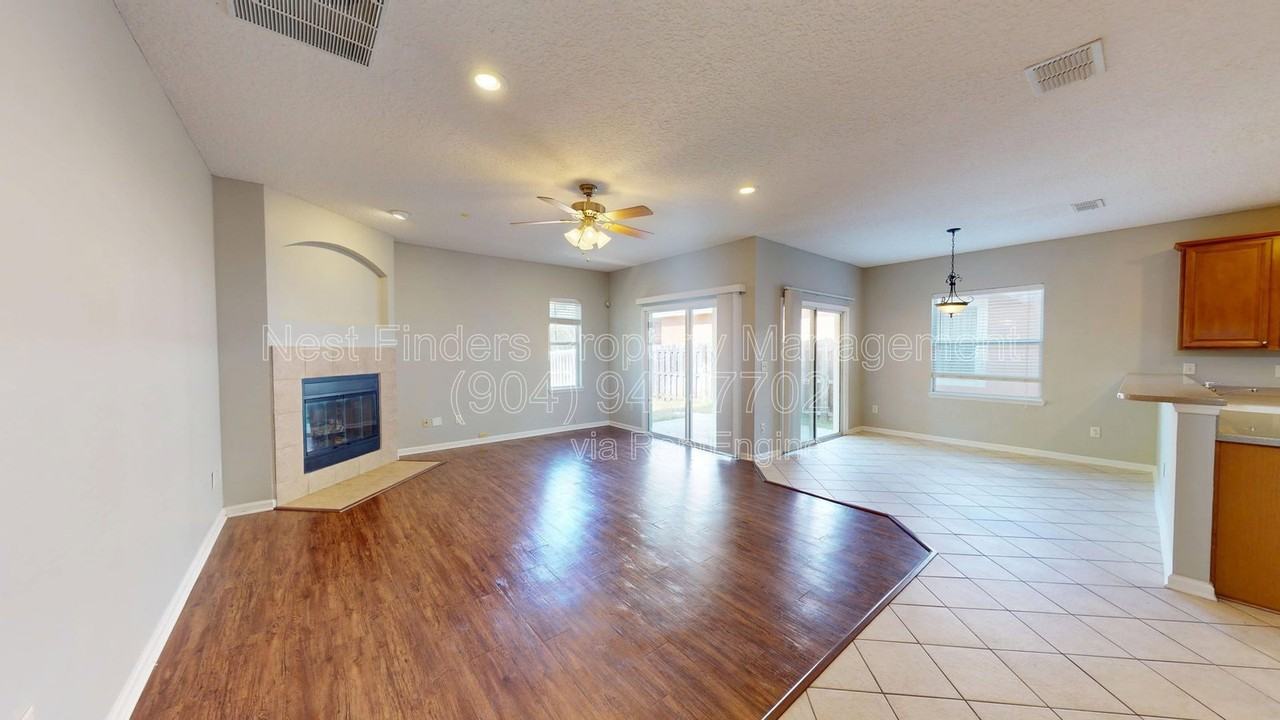 14664 Falling Waters Dr - Photo 5 of 26