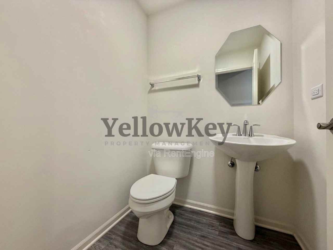 1707 Carlstedt Dr - Photo 6 of 14