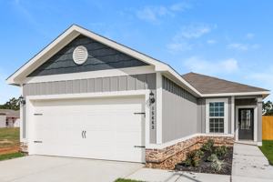 featured image of 15663 Plum Brook Dr