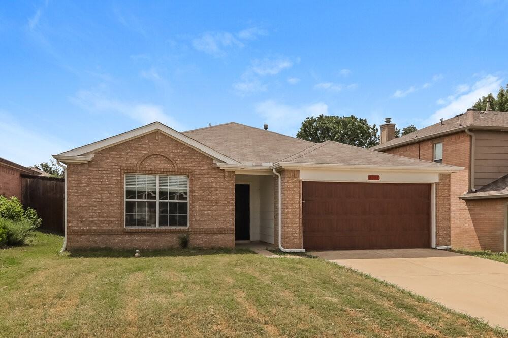 3317 Bentgate Ct - Photo 3 of 16