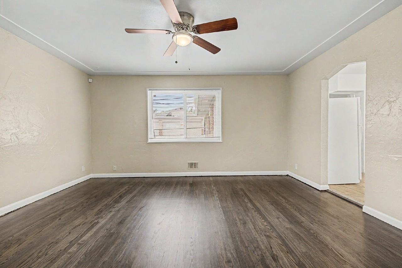 1762 Chester St - Photo 7 of 22