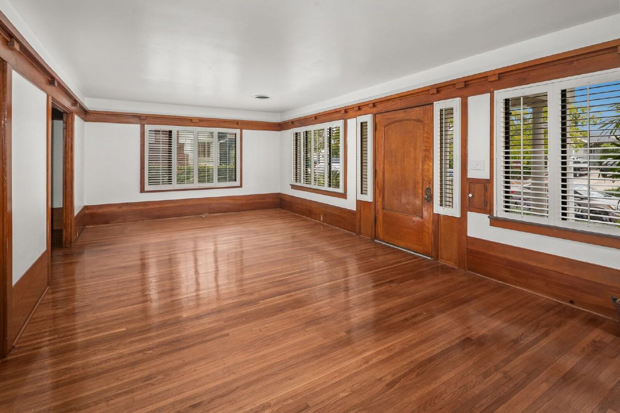 3925 Hawk St - Photo 6 of 50