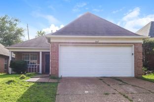 1067 Cross Meadow Rd - Photo 1 of 1