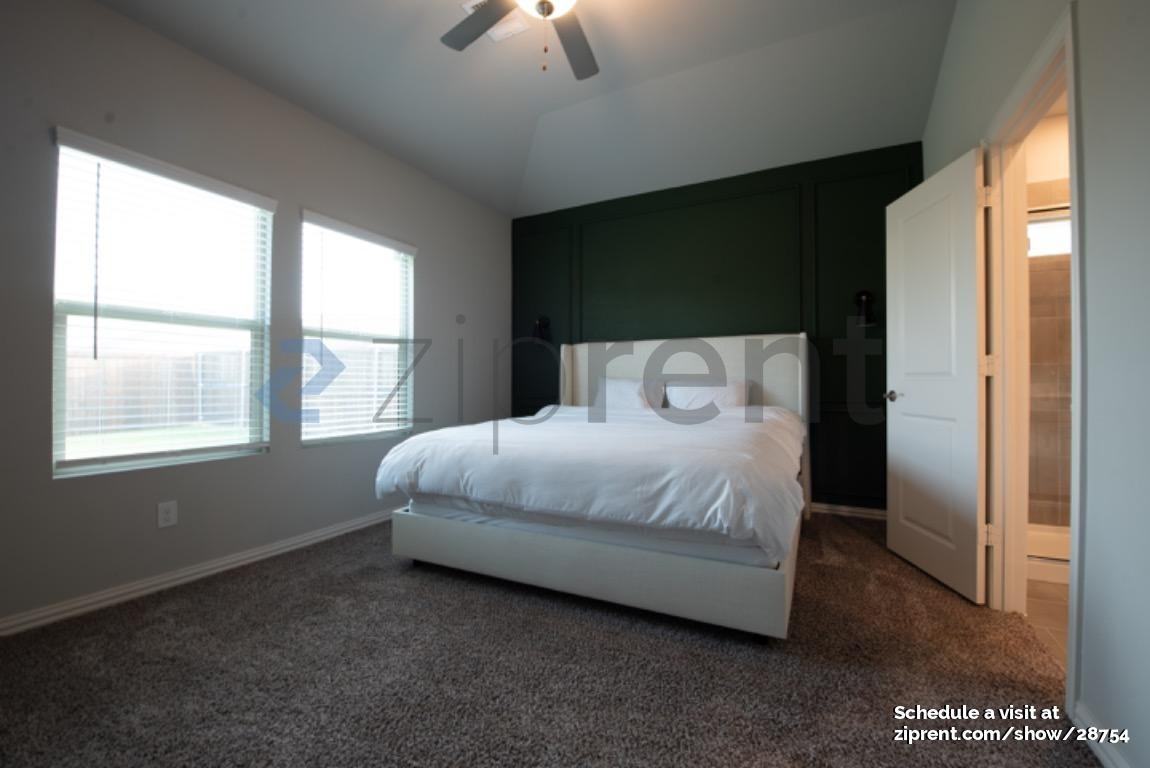 3427 Flatiron Dr - Photo 4 of 22