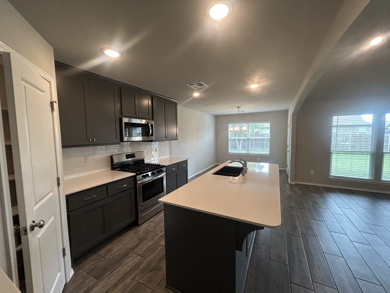 1502 E Utica Pl #NA - Photo 6 of 49