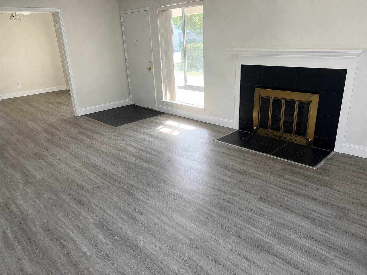 803 Vespucci Ln - Photo 2 of 10