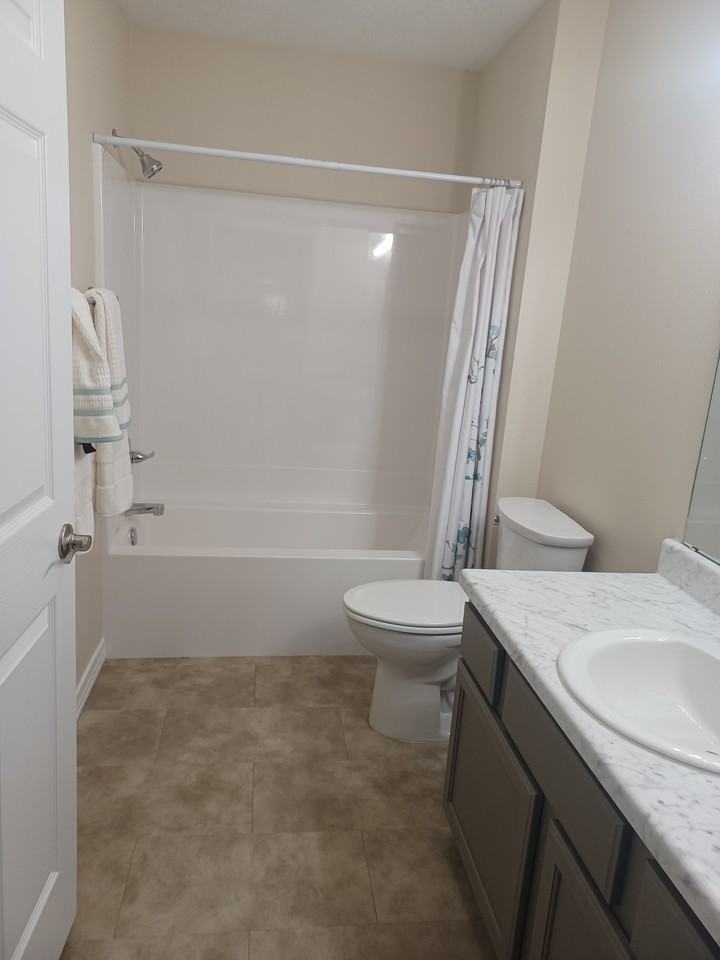 1902 Ontario Ct - Photo 7 of 9
