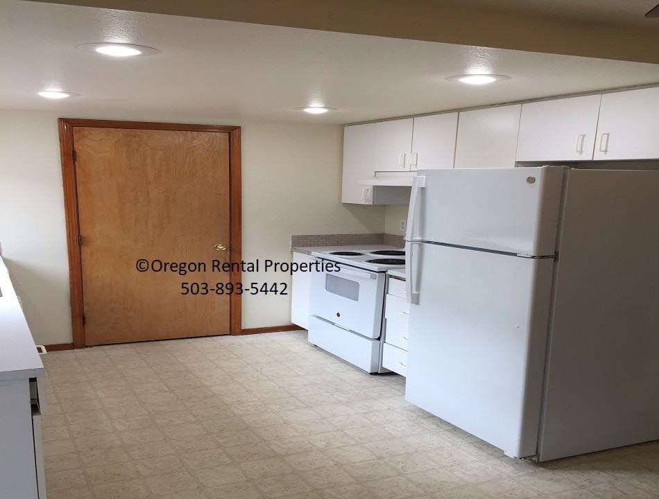 8108 Se Knight St #NA - Photo 2 of 28