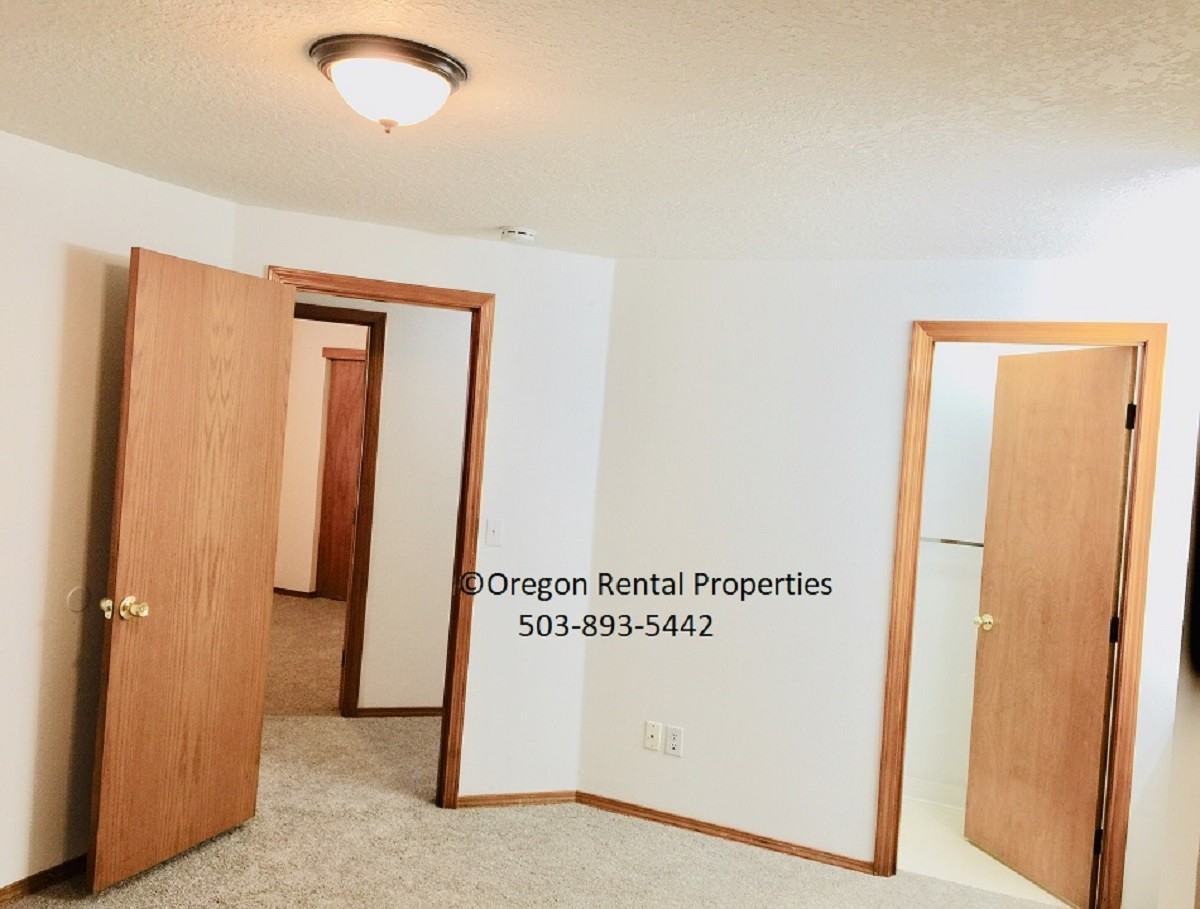8108 Se Knight St #NA - Photo 7 of 28