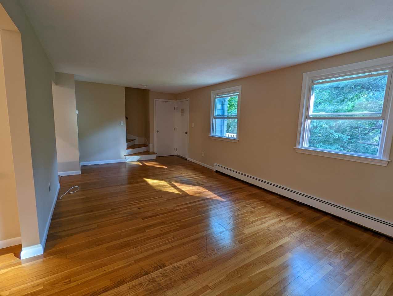 182 School St #A - Photo 6 of 18