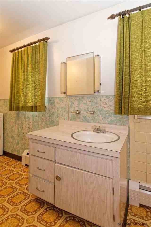 10 Alfred Dr E #NA - Photo 6 of 21