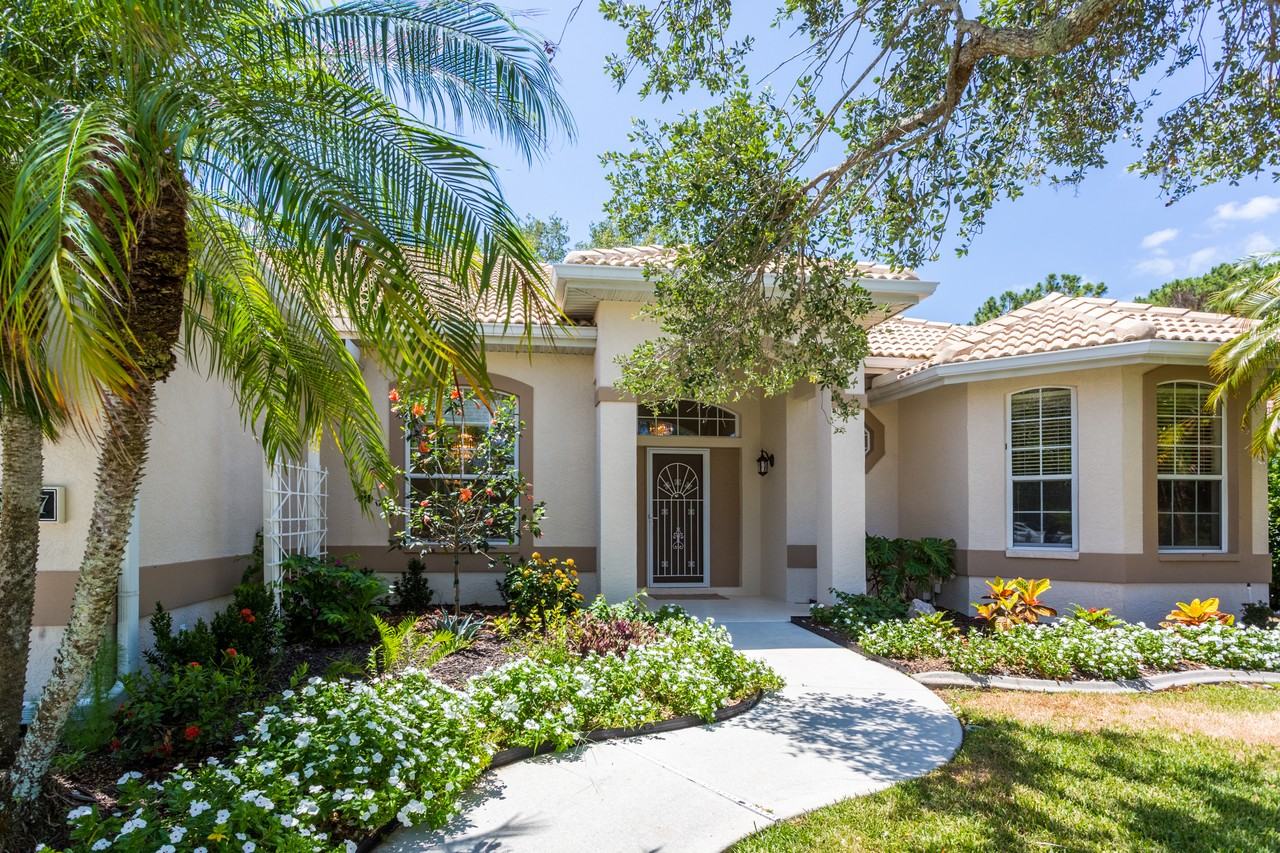 5217 Far Oak Cir #NA - Photo 3 of 33