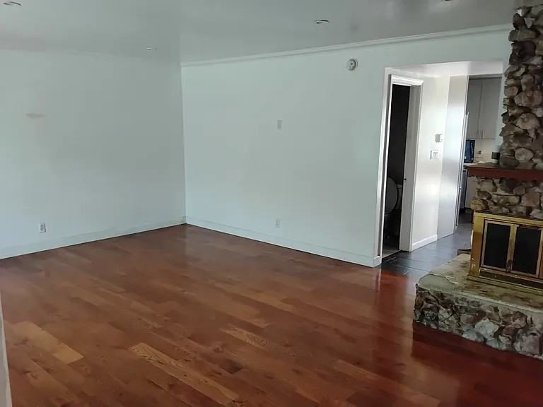 3500 W Manchester Blvd #179 - Photo 4 of 22