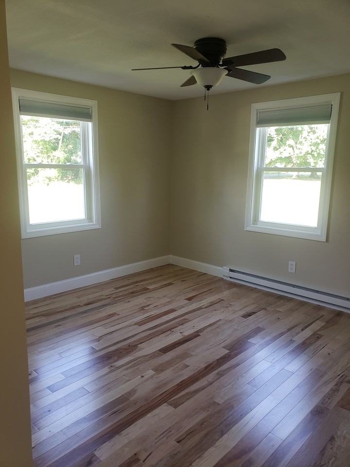 415 Pochassic Rd #NA - Photo 7 of 10