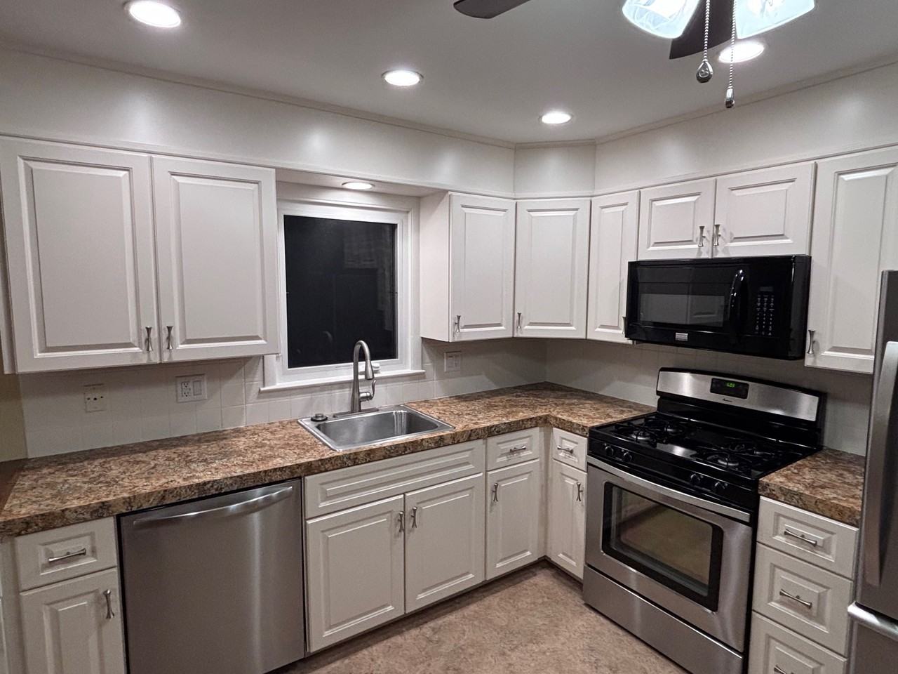 18 Birchwood Rd #NA - Photo 3 of 24