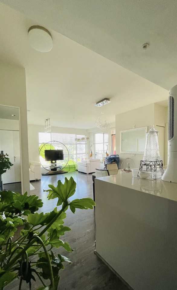 5900 Gray Avenue - Photo 5 of 8