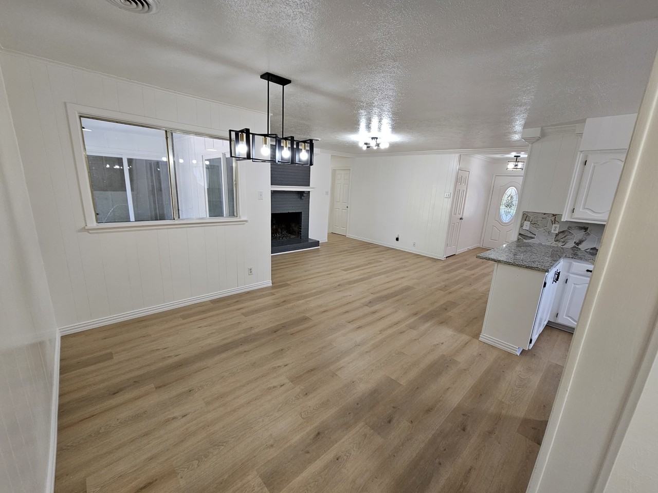 801 Kings Row #NA - Photo 4 of 38