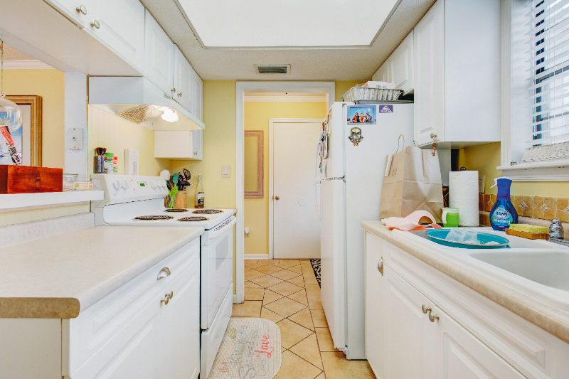 6851 King Arthur Dr - Photo 4 of 16