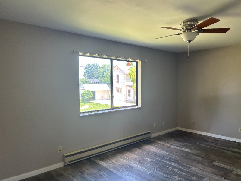 616 S Main St #D1 - Photo 6 of 14