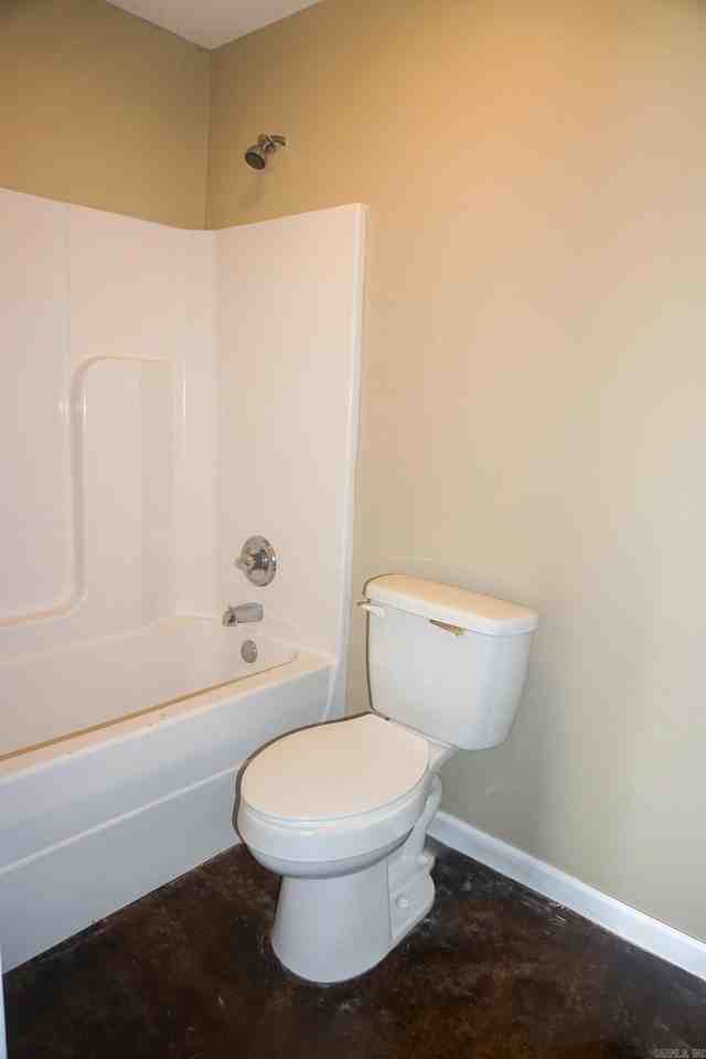 407 E Allen Ave #2 - Photo 5 of 6