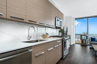 743 W Madison St - Photo 1 of 1