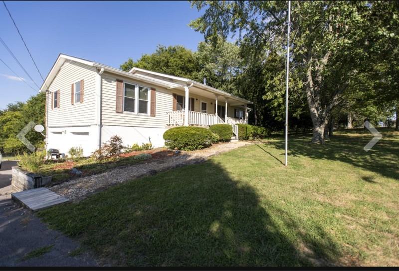 12185 Central Pike - Photo 2 of 16
