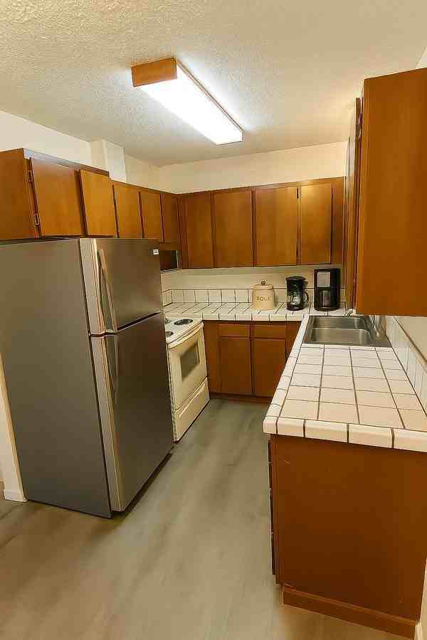 436 Ne Jackson St - Photo 2 of 6