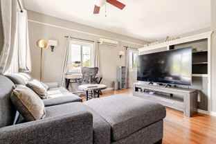 77 W Glenarm St - Photo 1 of 1