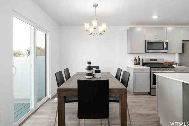 1077 E Jack Dr - Photo 7 of 25