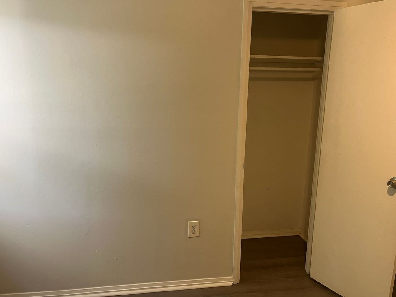 132 Taylor St - Photo 5 of 10
