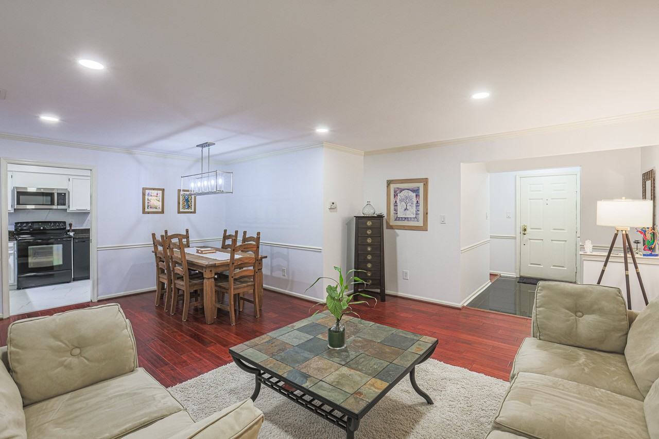 5715 Brewer House Cir #201 - Photo 4 of 20