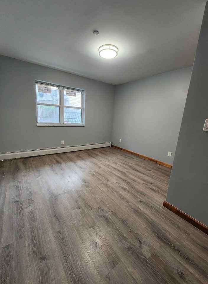 92-09 48th Ave #1 - Photo 3 of 8