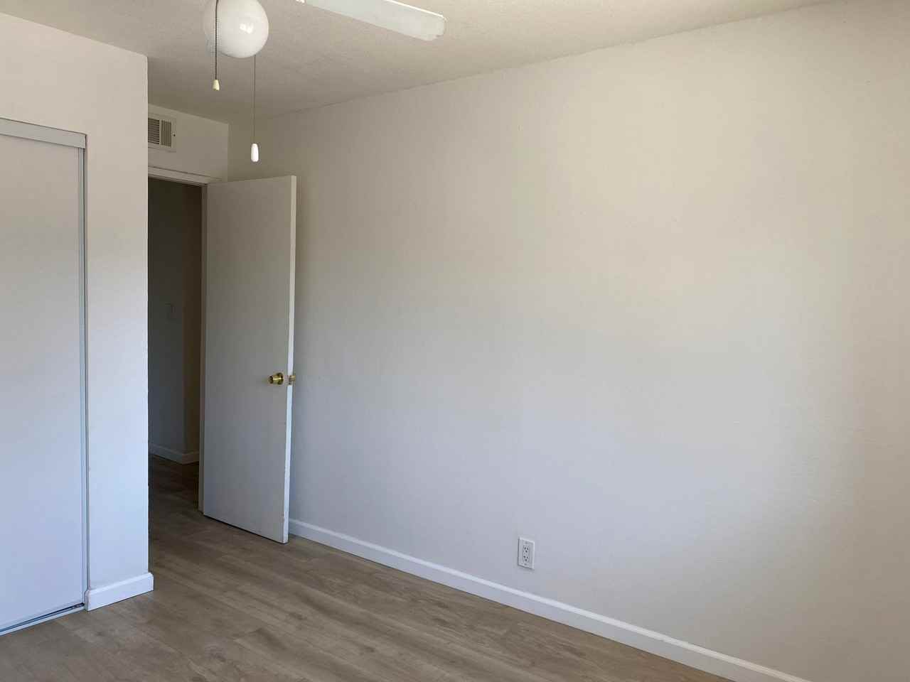 794 Blossom Hill Rd #4 - Photo 3 of 5