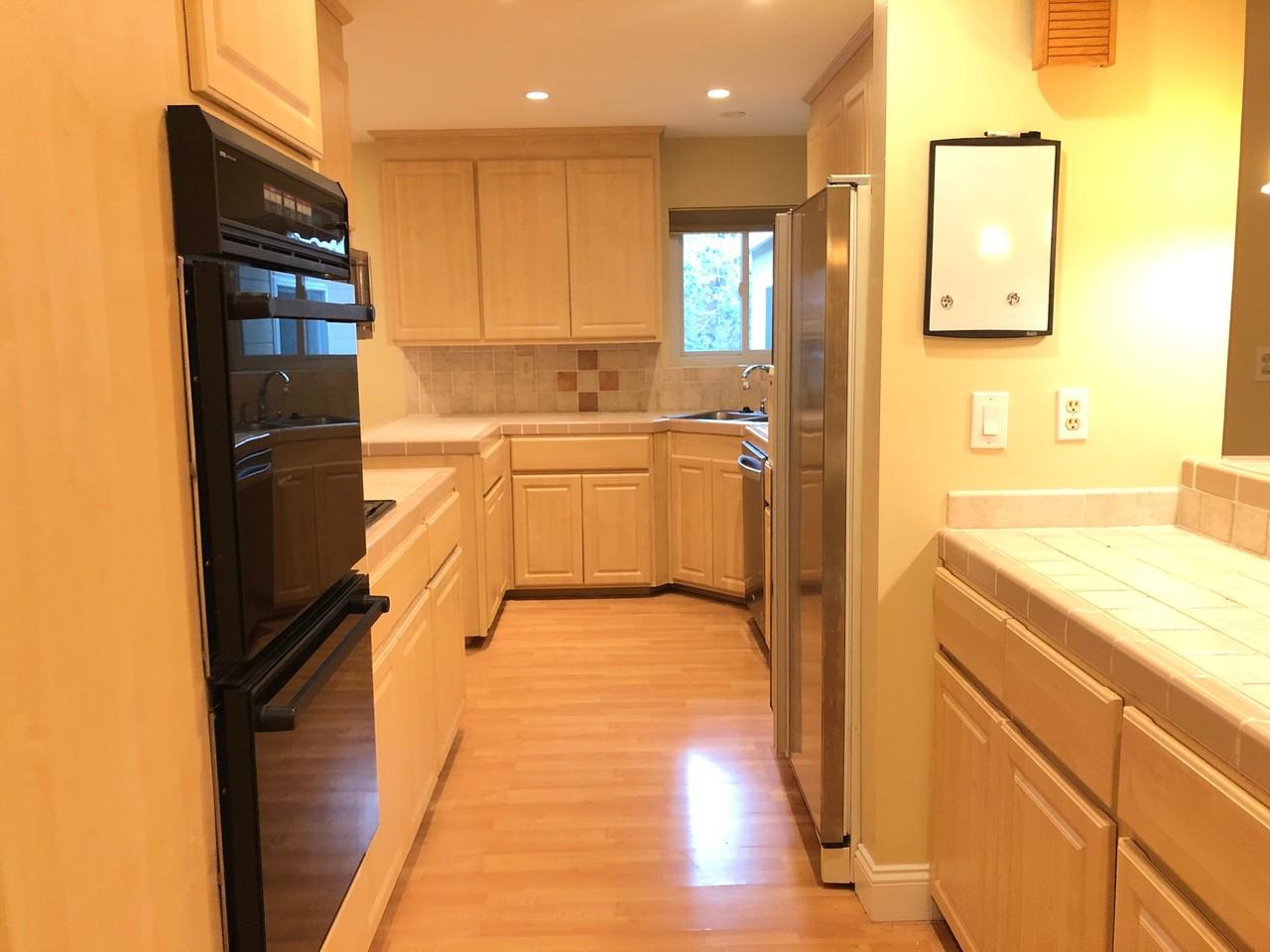 251 Silverado Ct - Photo 6 of 15