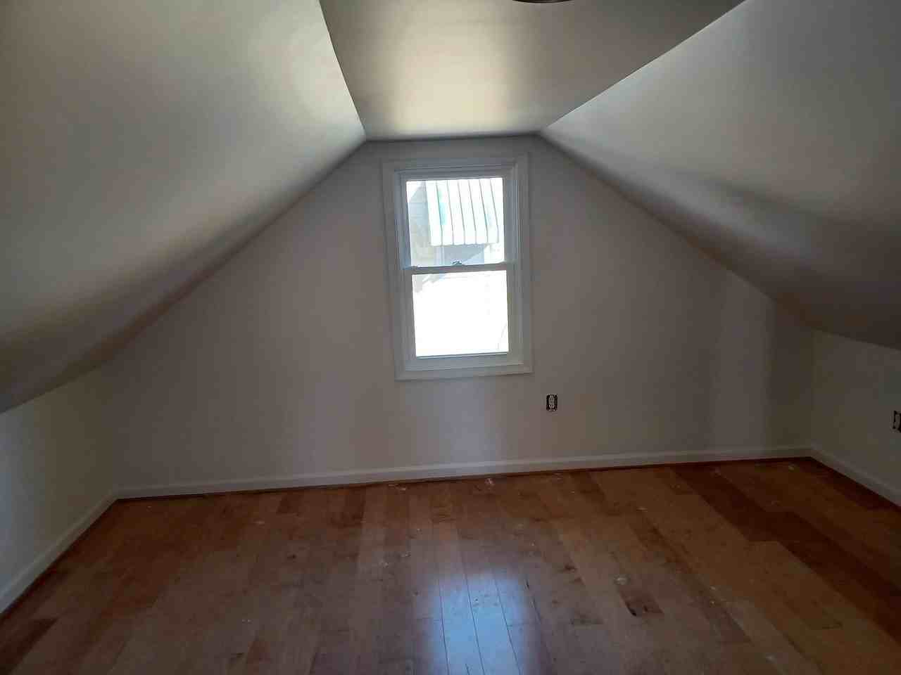 1407 Carter St - Photo 7 of 10